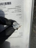 6.07 CT IGI Certified E VVS2 Lab Grown Oval Diamond Ring - Image 8